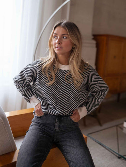 LENYA | Gemusterter Strickpullover