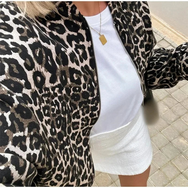 JASMIN | Leopard Bomberjacke